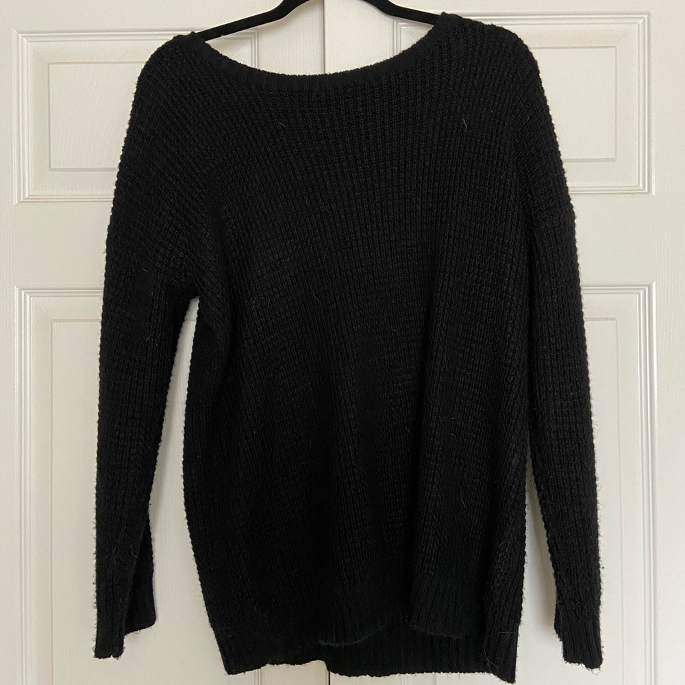 Black oversized sweater